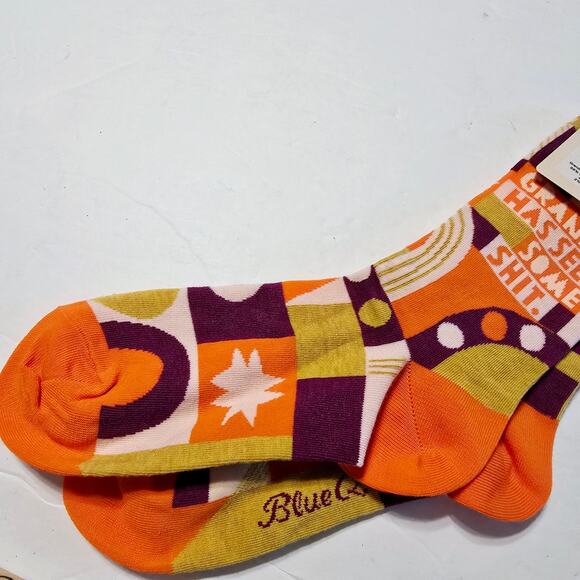 Blue Q This Grandma Has Seen Some Sh*t Socks Crew L Size Women's L 5-10 - Picture 5 of 6